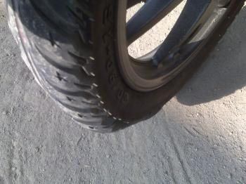 Penyebab Ban Melembung dan Kawat Ban Putus 