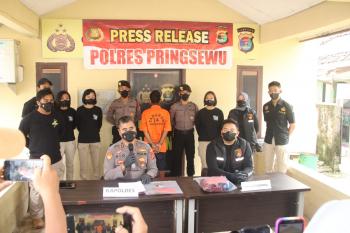 Bejat! Seorang Bapak Tega Perkosa Anak Kandungnya