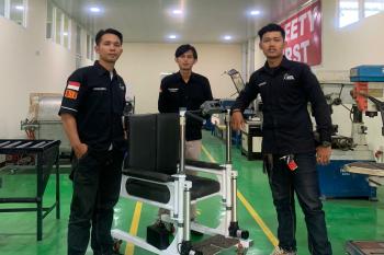 Inovasi Kursi Roda Transfer Pasien, Tim Teknik Mesin UBL Lolos Final LNT-RBM 2024 Inovasi Kursi Roda Transfer Pasien, Tim Teknik Mesin UBL Lolos Final LNT-RBM 2024