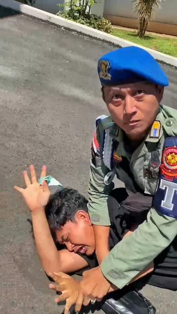 Menagih Janji Walikota, Aksi Warga Tuntut Tanggung Jawab Pemkot soal Banjir Malah Berbuah Pilu dan Diwarnai Kekerasan Satpol PP