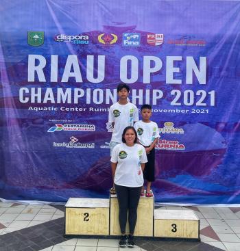 Bikin Bangga! Dua Perenang Bandarlampung Raih Tujuh Medali Emas di Kejuaraan Nasional