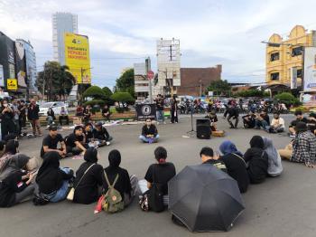 Aksi Kamisan Soroti Krisis Demokrasi di Bawah Satu Tahun Pemerintahan Prabowo–Gibran