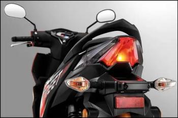 Yuk Pelajari Komponen dan Fungsi Lampu Sein Motor 