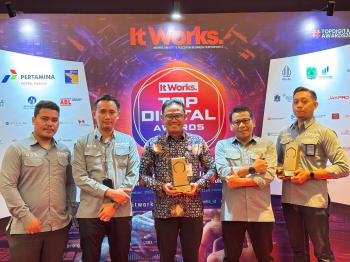 Kakanwil Kemenkumham Lampung Dodot Raih Top Leader On Digital Implementation 2024, Pada Puncak Acara Top Digital Awards 2024 