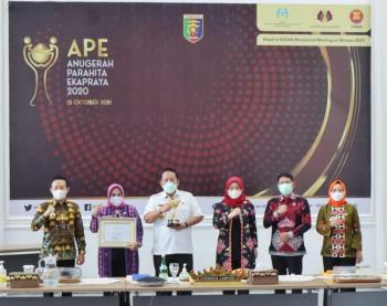 Pemprov Lampung Terima Anugerah Kesetaraan Gender Kemen PPPA