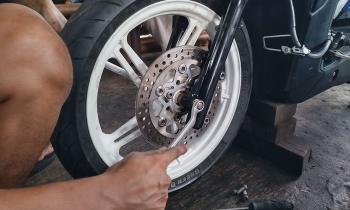 Servis Sokbreker Depan Honda BeAT yang Benar, Begini Tips Dari Ahlinya