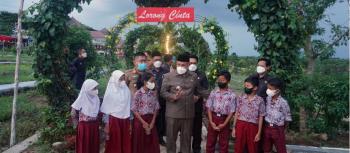 Wawancara Eksklusif dengan Bupati Lampung Selatan, Reporter Cilik : Pak Bupati Mandi Sehari Berapa Kali ?