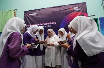 Program Teman Pintar Indonesia XLSMART Ajak 1.500 Siswa-Siswi Melek Internet di Kepulauan Bangka Belitung