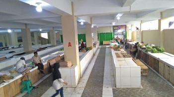 Pedagang Pasar Smep Gigit Jari, Lantaran Masih Sepi Pembeli