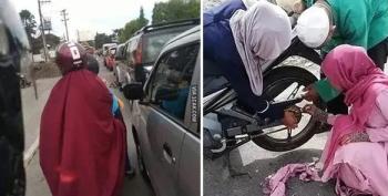TDM Kotabumi Hati Hati Baju Masuk Ke Jari Sepeda Motor 