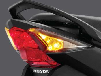 Lebih Paham Dengan Komponen & Fungsi Lampu Sein Motor