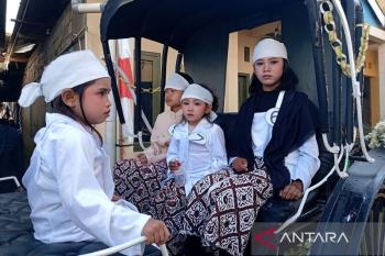 Rambut Gimbal Dieng, Anugerah Ilahi Yang Menghidupi Tradisi   