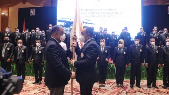 Dilantik Jadi Ketua KONI, Mori Perjuangkan NTB Tuan Rumah PON 2028