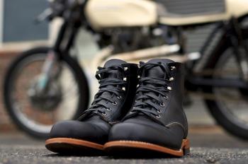 Memilih Sepatu Yang Aman dan Nyaman Saat Berkendara