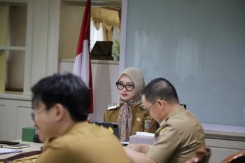 Pemprov Lampung Ikuti Rapat Persiapan Peluncuran Koperasi Desa/Kelurahan Merah Putih secara Virtual yang Dipimpin Menko Bidang Pangan Zulkifli Hasan