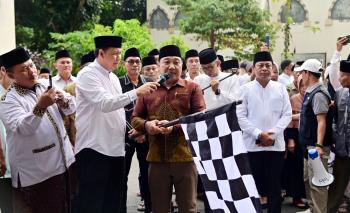 Wabup Syaiful Lepas Keberangkatan 105 Jemaah Calon Haji Gelombang Kedua