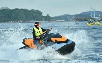 Weekend ! Serunya Berwisata di Lampung dan Bermain Jetski di Tengah Laut