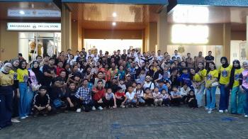 Jelang Lawan Arema FC, Bhayangkara Presisi Lampung FC Ngabuburit Bersama Suporter