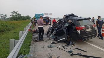 Dua Mahasiswa Tewas dalam Kecelakaan Maut di Tol JTTS Lampung Selatan