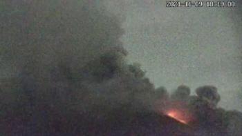Kembali Luncurkan Awan Panas Sejauh 2 Km, Status Gunung Merapi Level III Siaga